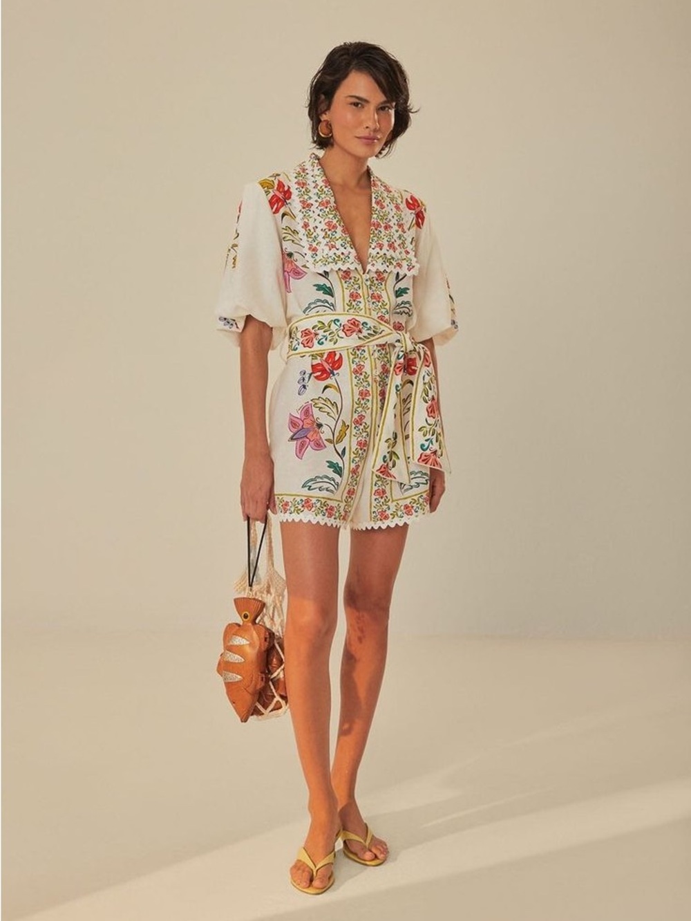 NWOT Farm Rio Floral Insects Linen Blend Romper - Picture 2 of 9